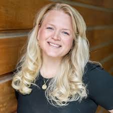 Amanda Light Email & Phone Number