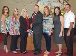 Jennifer London sent us...