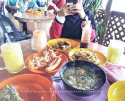 Seafood ni biasa mahal sikit kan tapi kalau nak cari yang murah dan sedap sila pergi pantai penarik setiu terengganu. Lokasi Sotong Celup Tepung Best Di Kuala Terengganu Husniey Husain