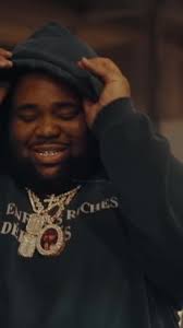 Shes A Vibe and Her Friends A Vibe Rod Wave