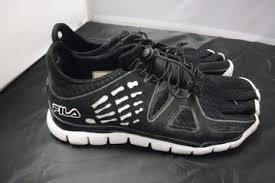 Used Fila Skele Toes Shoes Size 8 5