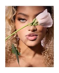 Samira Parsa Photography added...