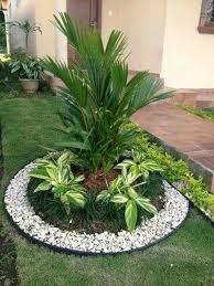 Top 19 Cool Ideas To Create A Round Garden Bed With Recycled Things Rock Garden Landscaping Small Front Yard Landscaping Backyard Landscaping