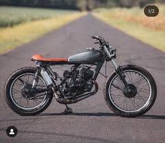 Lets Do Another Two Stroke This Suzuki Ts185 Build By Purpose Built Moto Is Just Amazing And