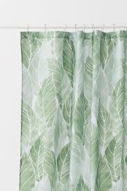 Patterned Shower Curtain Green Leaf Patterned Home All H M Ca Duschvorhang Duschvorhang Ideen Vorhange