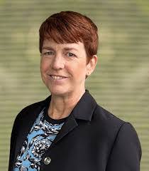 Becky Busker's Instagram, Facebook & TikTok