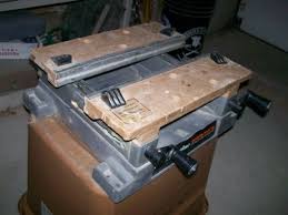 Black Amp Decker Workmate Bench Top Work Center And Vise Tilt Top 79 020 Type 1 Vises Black Decker Outdoor Decor