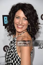 GIRLFRIENDS' GUIDE TO DIVORCE -- "Rule: "Don't Trust Anyone Who... News  Photo