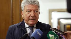 Pedro Quevedo, diputado 176 en los Presupuestos del PP por error: "¡Me  crecen los enanos!"