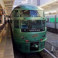ゆふいんの森号 train kyushu japan