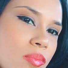 Mirna Uribe's Instagram, Twitter & Facebook