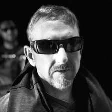 Dan Bustillos (@danbusti)