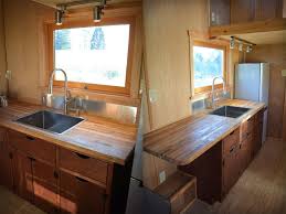 tiny house that goes off grid