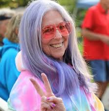 How can I help homeless people in Easton?