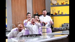Chefi la cutite sezonul 2 episodul 7. Echipa Lui ScÄƒrlÄƒtescu A Castigat Cea De A Patra Confruntare De La Chefi La CuÅ£ite Youtube