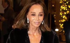 Isabel Preysler reconoce que lo que dijo Julio Iglesias en su defensa «le  ha llegado al alma»
