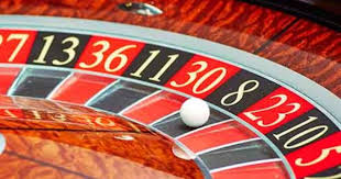 Casino Table Games Crown Casino Melbourne In 2020 Roulette Casino Table Games