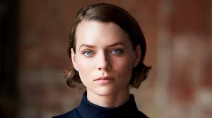 Women Explain Why They Refuse To Date Joe Rogan Fans