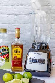 Frozen margaritas and other cocktails are fun for summer parties and you need a good blender. Frozen Margarita Recipe Easy And Simple Cocktail