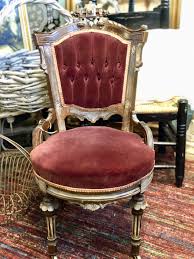 Red Velvet Tufted Antique Chair With Ornate Wood Work 99 Silver Sage My Treasured Antiques Dealer 2612 White Ele Antique Chairs Antique Dealer Antiques