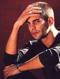 Scroll down and check out his short and/or medium dark brown hairstyles & haircuts. 8 Ideas De Pablo Echarri Actores Retrato De Negocios Disenadores De Moda Masculina