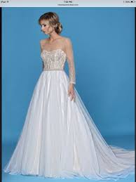 3000 Impression Princess Dress On Sale For 1000 With Tiara And Veil On Preowned Dresses Com O Long Train Wedding Dress Wedding Dresses Wedding Dresses Photos