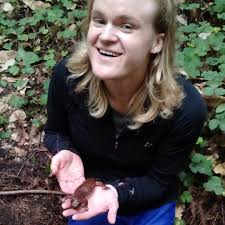 Stream Karianne Burns music