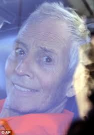 Kathleen mccormack durst, his first wife, who disappeared in new york in 1982; Top Cosmetic Dermatologist Weighs In On Robert Durst Facial Changes Daily Mail Online