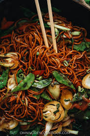 And not just in chinese cuisine, but also in japanese, thai and korean cuisine! Vegetable Lo Mein Omnivore S Cookbook