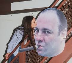 Only a few days left of tour :((