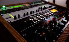 If you are looking for loud and trendy sound with unique analog color you are at the right place. Audio Mastering Online 100 Analog Quality Mastering