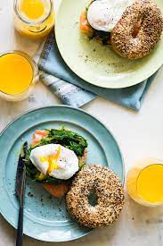 Eggs Florentine Bagel With Smoked Salmon Recipe Eggs Florentine Bagel Healthy Recipes
