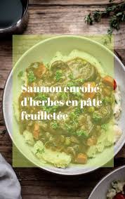 Cette Casserole De Saucisses Et Pommes De Terre A La Mijoteuse Est Un Plat Reconfortant Qui Peut Etre Servi Pour Le Petit Dejeuner Le Dejeun In 2020 Recipes Food Meat