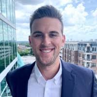 Alexis Porterfield's Instagram, Twitter & Facebook