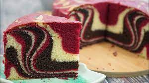 In a large bowl, combine the cake mix, milk, flour, eggs, egg yolks, butter and vanilla; Pin On Selected Cakes
