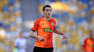 Stepanenko играет с 2010 в шахтер донецк (шахтер). Shahter Dinamo 3 1 Foto Povrezhdennogo Glaza Stepanenko Telekanal Futbol