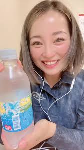 これ飲みたくなってASMRになるかなあ？ってやってみたよぉ🙋‍♀️💕#炭酸水#アイスボックス#AMSR#マグロ建設#広報まなみ