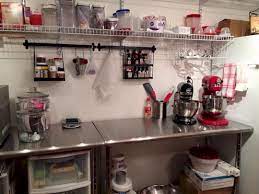 Inspiring 25 Gorgeous Home Bakery Kitchen Design You Have To Know Https Freshouz Com 25 Gorgeous Home Baker Bakery Kitchen Bakery Kitchen Design Bakery Decor