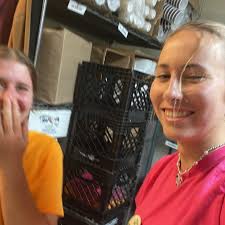 ella shepherd (@ellaashepp) • Instagram photos and videos