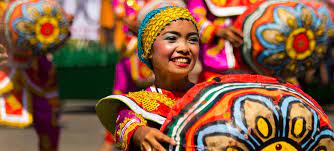 Alam niyo ba sinasalita ang tagalog ng napakaraming tao at ito ang wikang pinakanauunawaan sa lahat ng mga rehiyon ng pilipinas. 63 Interesting Philippines Facts Factretriever Com