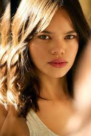 Mallory Sweet's Instagram, Twitter & Facebook