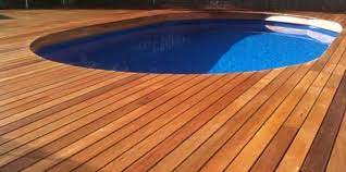 Jenis kayu ulin, merupakan jenis kayu yang sangat cocok dan tepat jika digunakan untuk dijadikan material lantai kayu outdoor, karena kayu ulin terkenal. Decking Kayu Ulin Asia Flooring Digemari Proyek Resort Dan Hotel