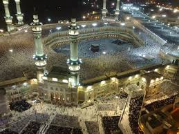 Khana e kaba the most respectful and admiring place in makkah. Hana Kaba Shefalitayal