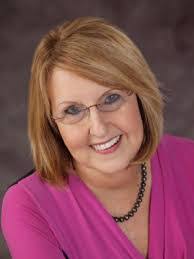 Barbara Midkiff's Instagram, Twitter & Facebook