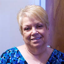 Sheila Lilly's Instagram, Twitter & Facebook