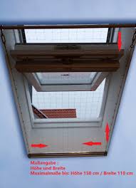 Katzennetz Set Fur Dachflachenfenster Masse Bis B 70cm H 120cm Katzennetz Katzennetz Dachflachenfenster Dachfenster