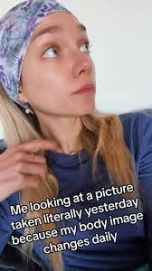 Laura Trumble's Instagram, Twitter & Facebook