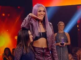 71 kg, medidas do corpo: Pabllo Vittar Brinca Com Altura De Tata Werneck Uma Filha Para Mim 06 01 2018 Uol Tv E Famosos