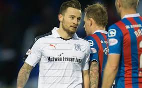 A whopping three out of five former soccer players declare bankruptcy after retiring from their sport. Marc Klok Calon Amunisi Baru Psm