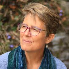 Cathleen Cain's Instagram, Twitter & Facebook